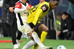 足球直播吧-关于多特蒙德客场1-0击败法兰克福的信息