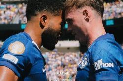 足球直播在线观看免费-切尔西完胜！蓝军双星破门，压倒性优势击败对手