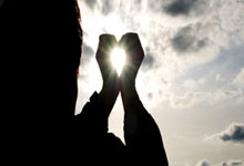 足球直播吧-阿森纳横扫巴萨,弗拉霍维奇统治全场:足球盛宴的新时代到来