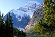 体育直播-意大利网球队爆冷击败西班牙,瓦林卡刷新历史纪录引热议