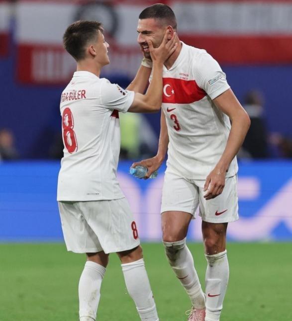 欧预赛:荷兰队在关键比赛中大胜对手!的简单介绍 欧预赛:荷兰队在关键比赛中大胜对手!的简单介绍