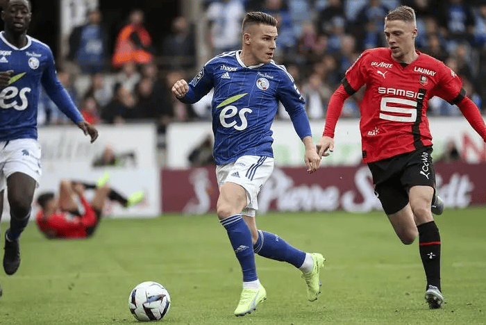 关于摩纳哥主场逼平斯特拉斯堡，守住不败纪录的信息