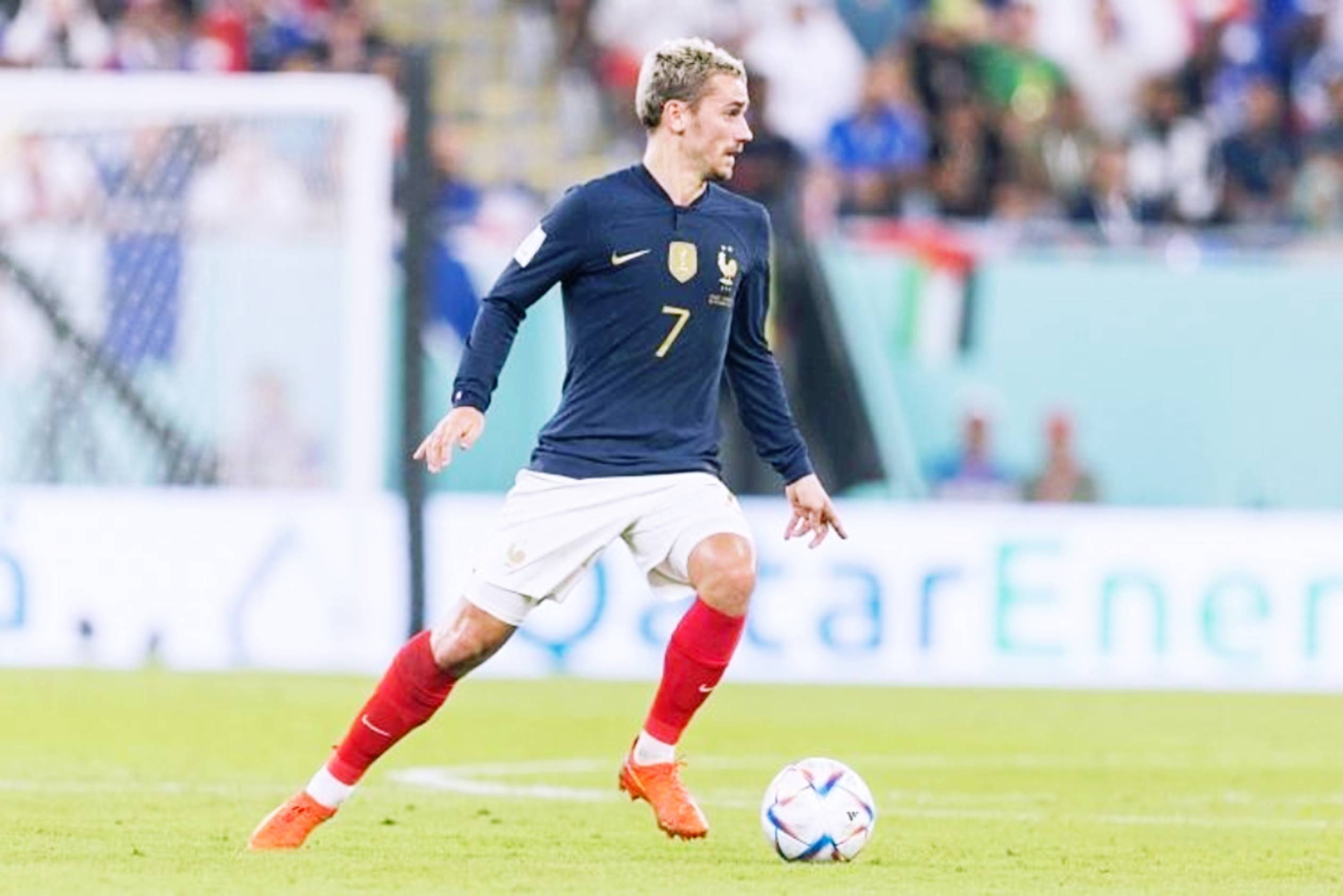 国家队在巴黎退赛引热议