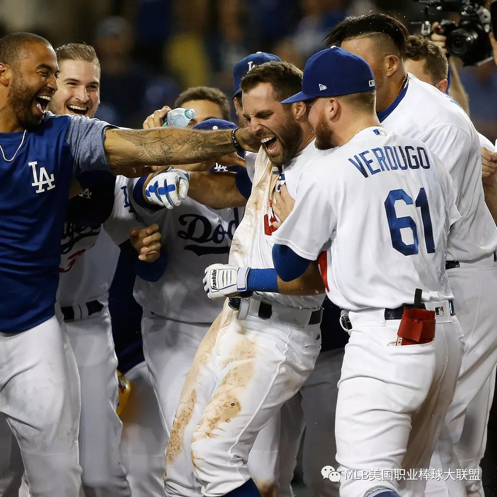 法国2-0轻取丹麦,小组榜首宝座坐稳 法国2-0轻取丹麦,小组榜首宝座坐稳